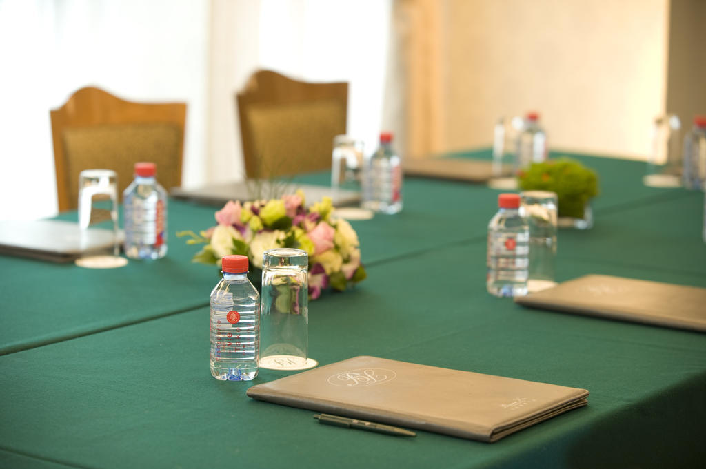 Bishop Lei International House Hotell Hongkong Eksteriør bilde